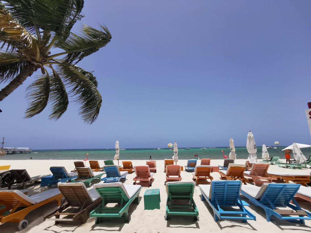 Coral Suites Beach Club & Spa Playa Los Corales Punta Cana Exterior foto